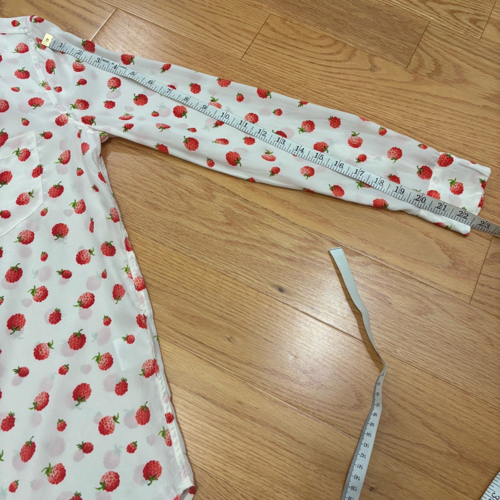 Equipment Reese Raspberry Print Silk Blouse - Picture 13 of 15